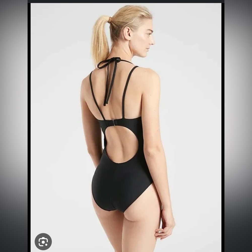 Athleta Keyhole One Piece